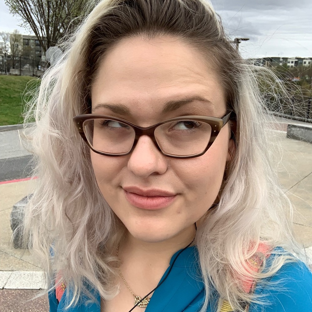 Meet your Posher, Kara